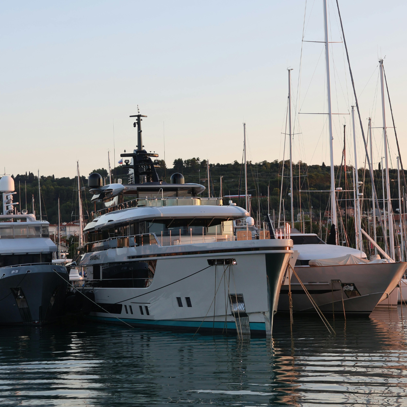 Day Trips to Hidden Beaches & Luxury Yachts in Puerto Vallarta